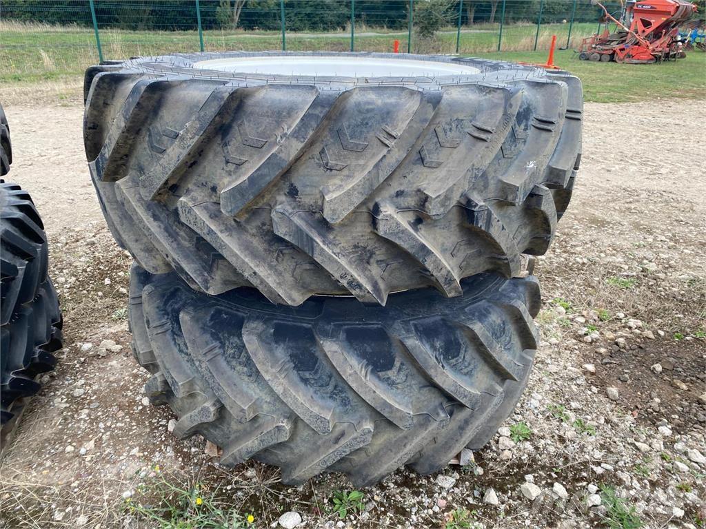 Kuhn 600/65R38 Tyres, wheels and rims