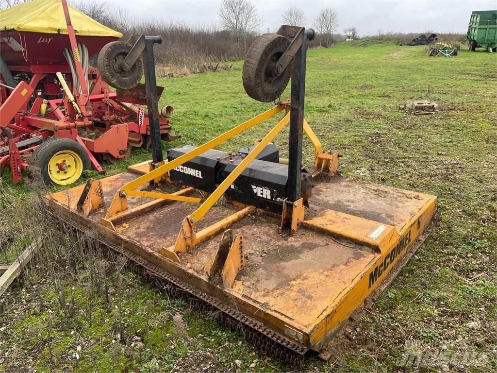 McConnel TOPPER 9 Pasture mowers and toppers