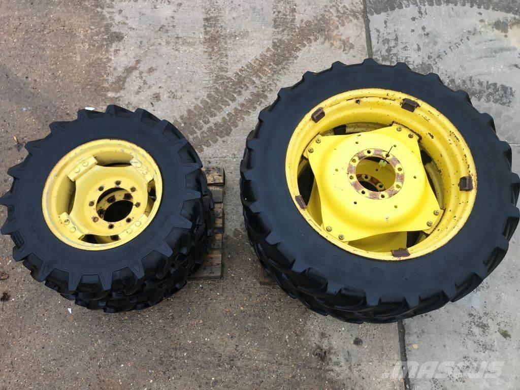  ROWCROP Tyres, wheels and rims