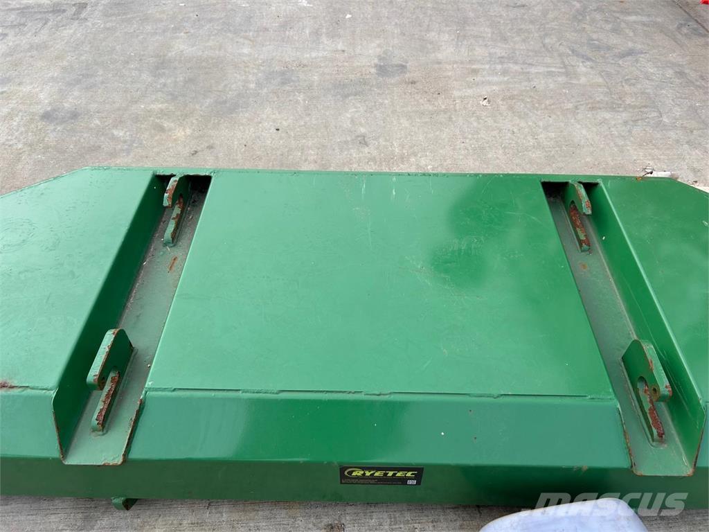 Ryetec 1000KG Farm machinery