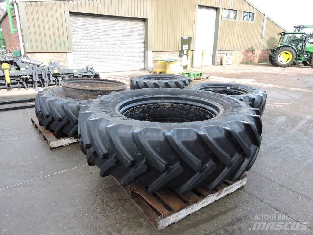 Stocks DUAL Tyres, wheels and rims