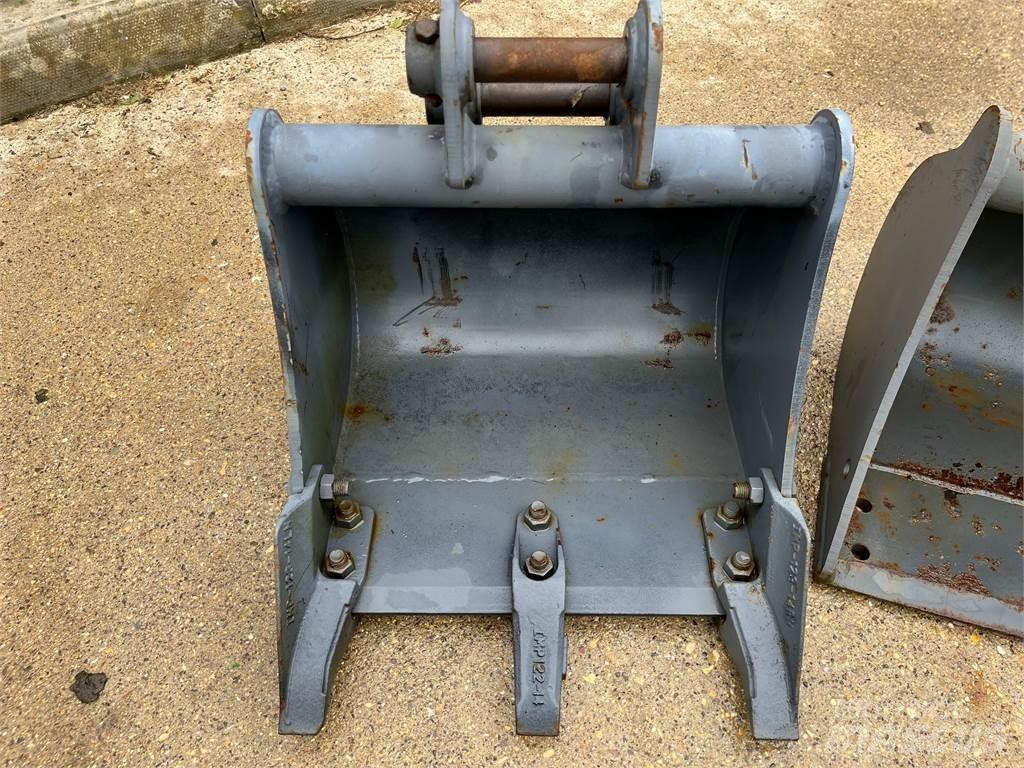 Strickland BUCKET Other