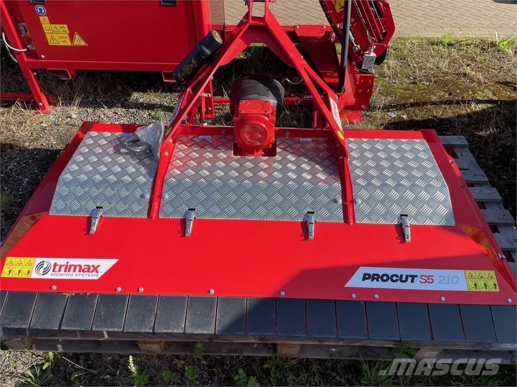 Trimax . Farm machinery
