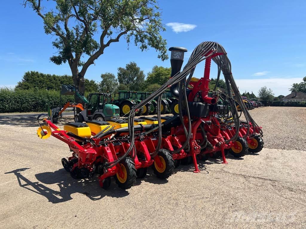 Väderstad FH2200 Drills