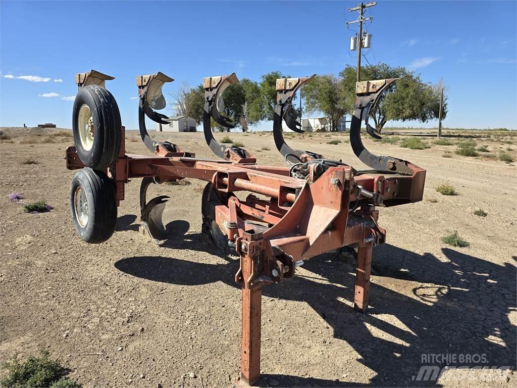 Ace 5 Bottom Ploughs