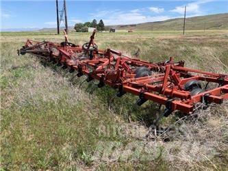 Case IH 4300 Field drags