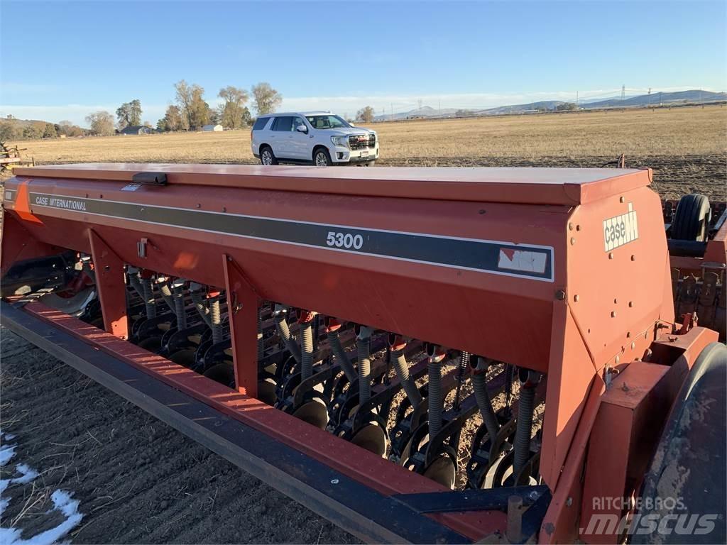 Case IH 5300 Other sowing machines and accessories