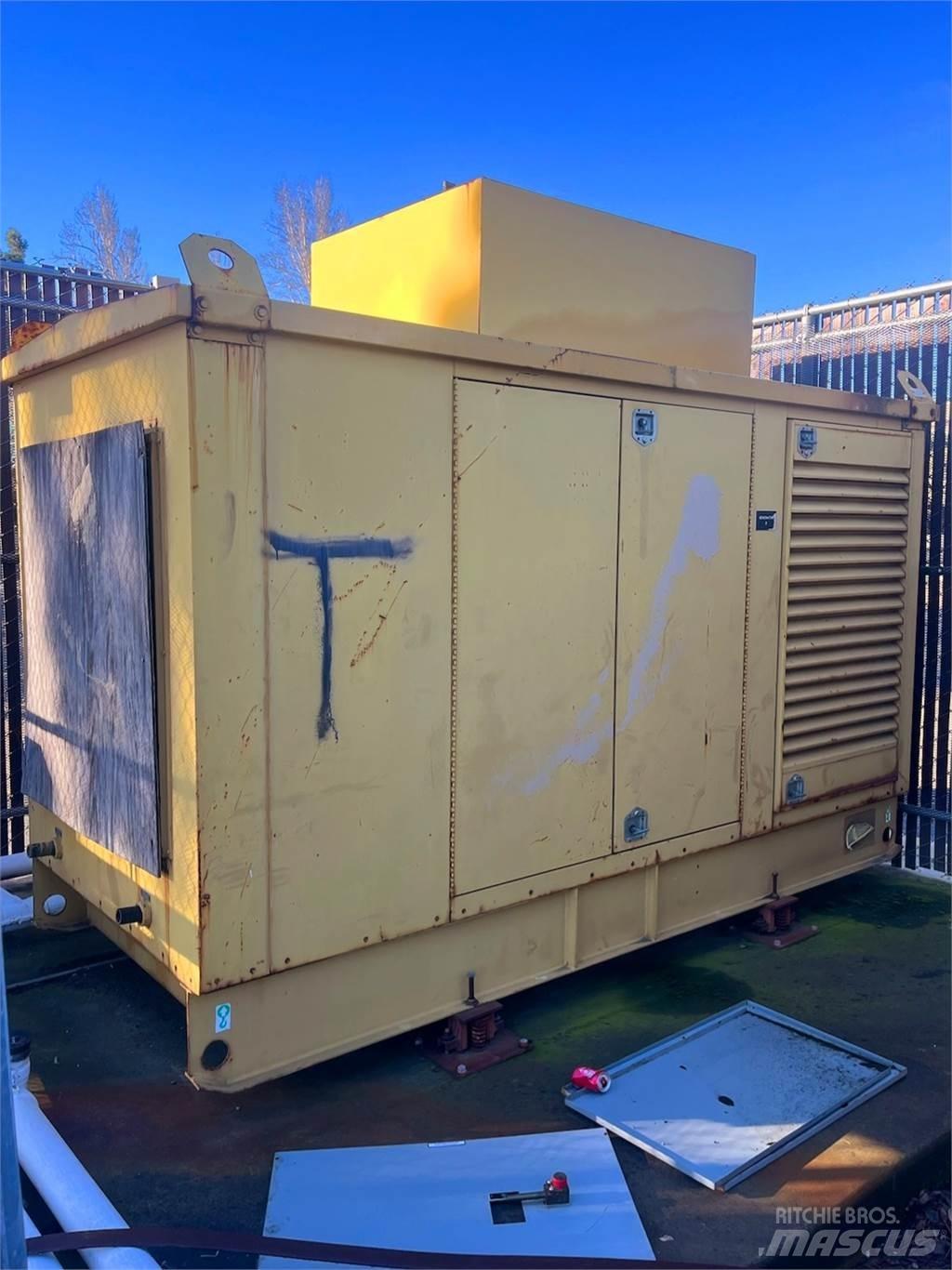 CAT 400 KW Other