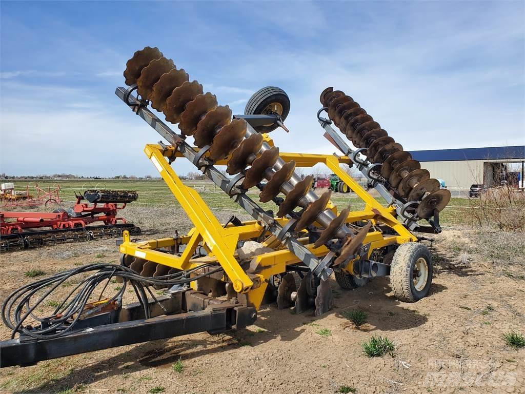 Ezee-on 1600 Disc harrows