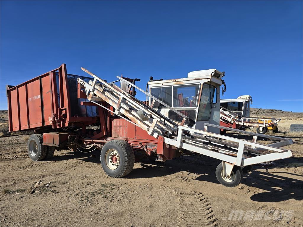 Freeman 5000 Bale clamps