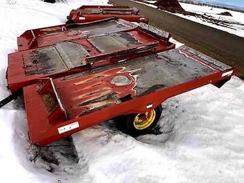 Hesston  Bale clamps