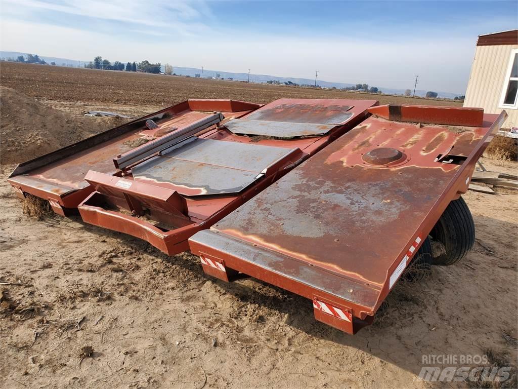 Hesston BA49 Bale clamps
