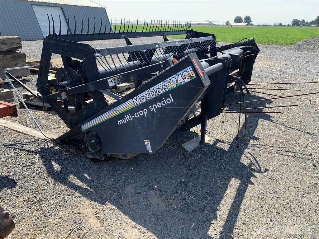 MacDon 942 14' Windrowers