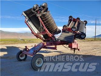 Oxbo 1416 Rakes and tedders