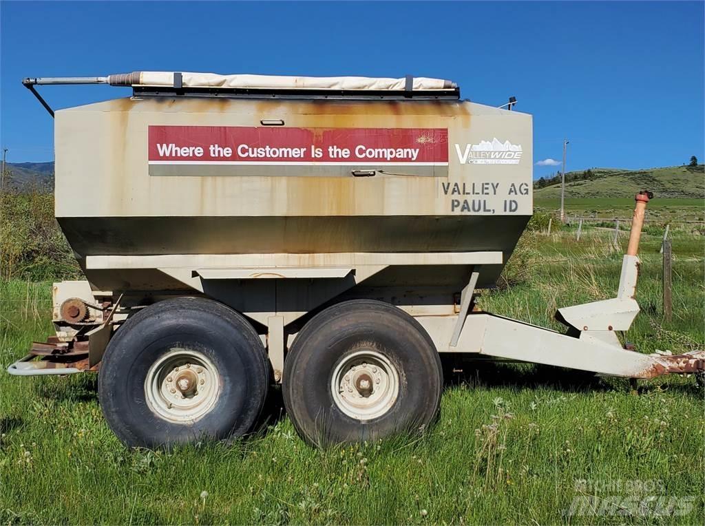  Unknown Mineral spreaders