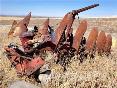  Watts 5 Bottom Ploughs