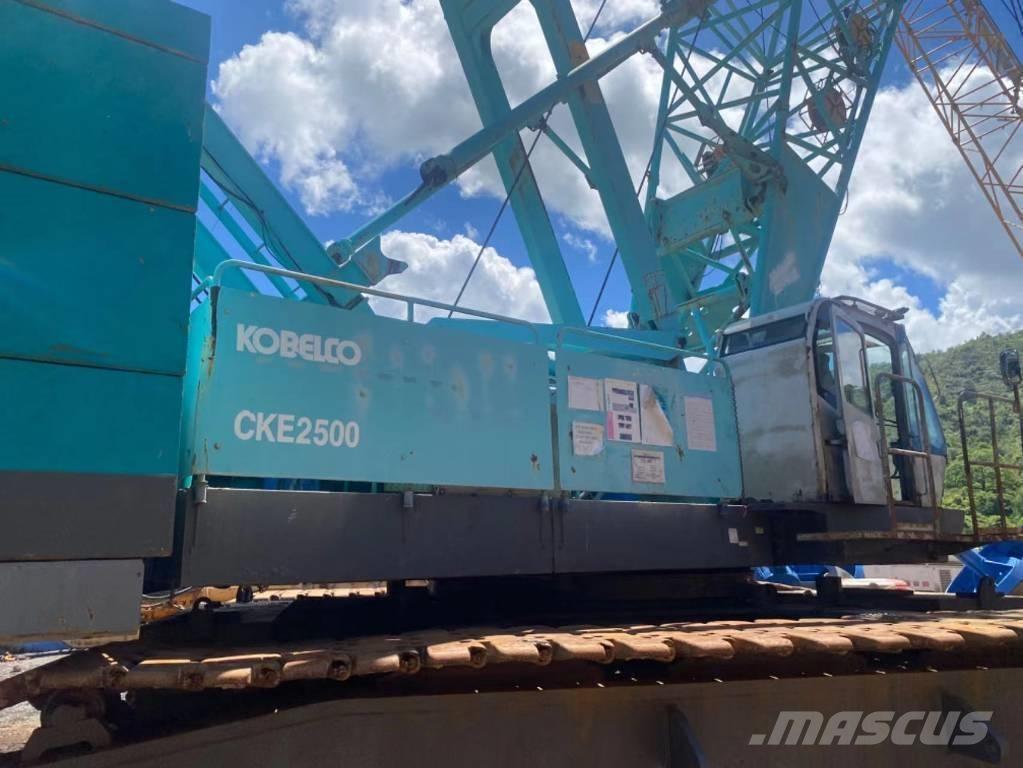 Kobelco CKE 2500 Track mounted cranes