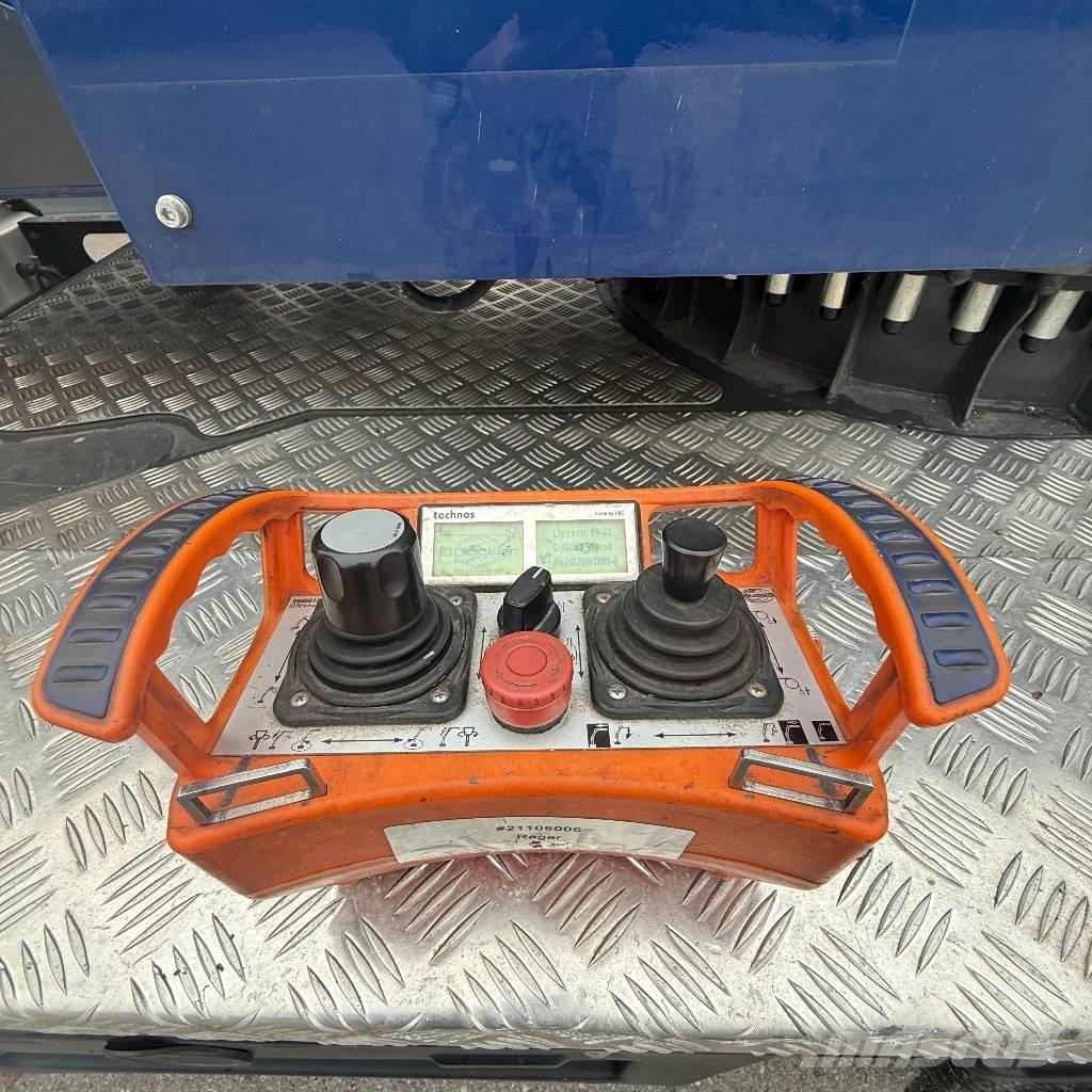 Böcker AHK 36/2400 Other Cranes