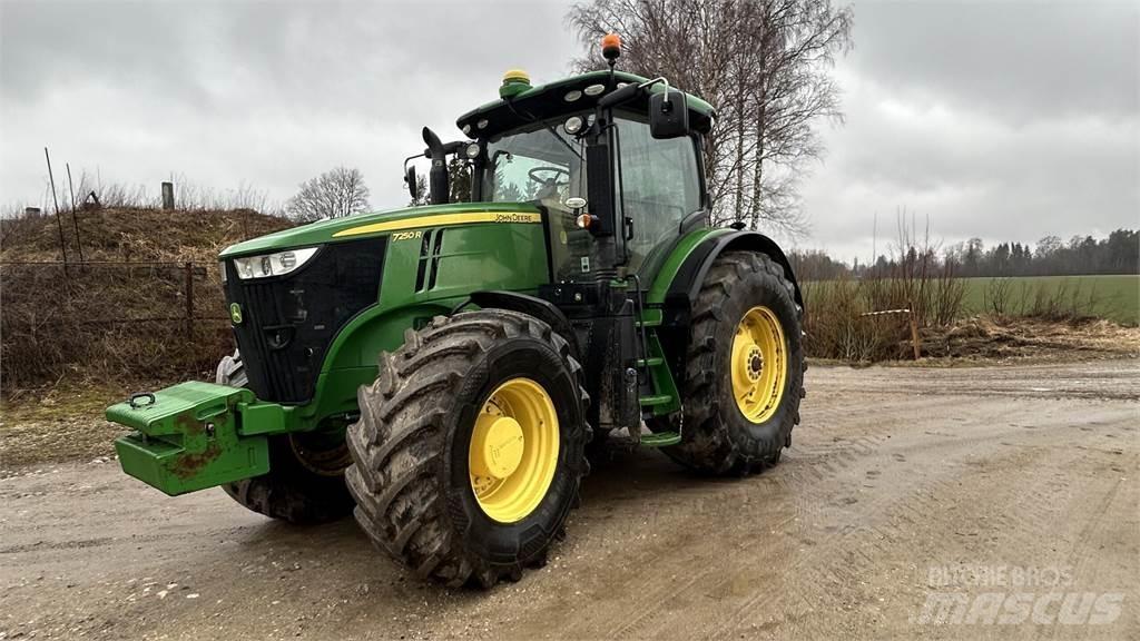 John Deere 7250R Tractors