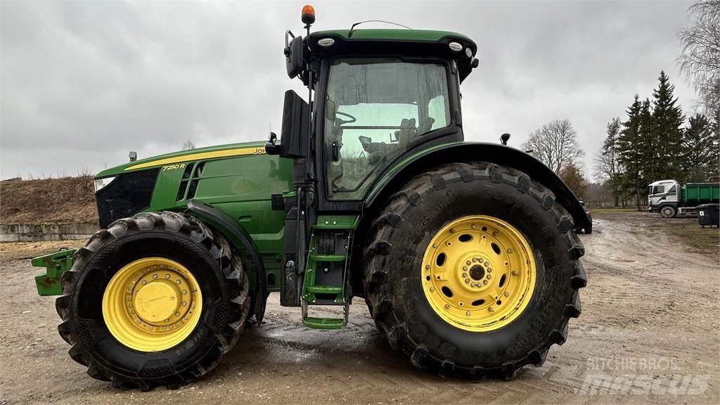 John Deere 7250R Tractors