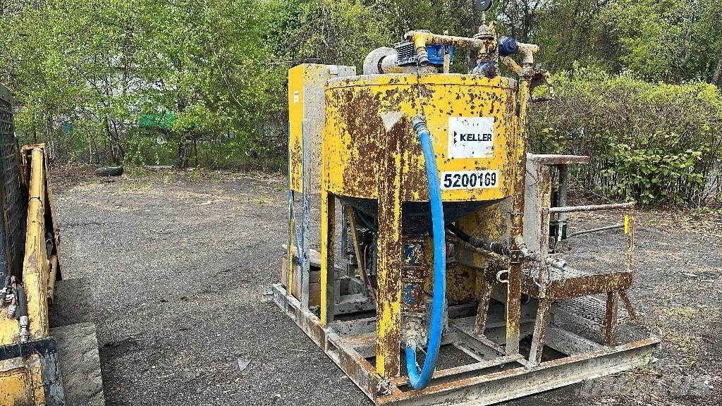 Mayco 5500 Concrete pumps