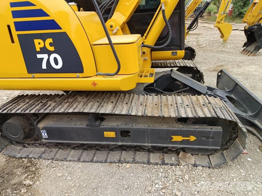 Komatsu PC 70 Mini excavators  7t - 12t