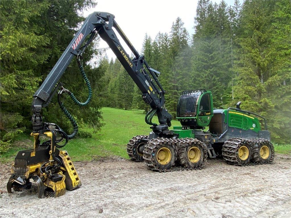 John Deere 1270 G Harvesters