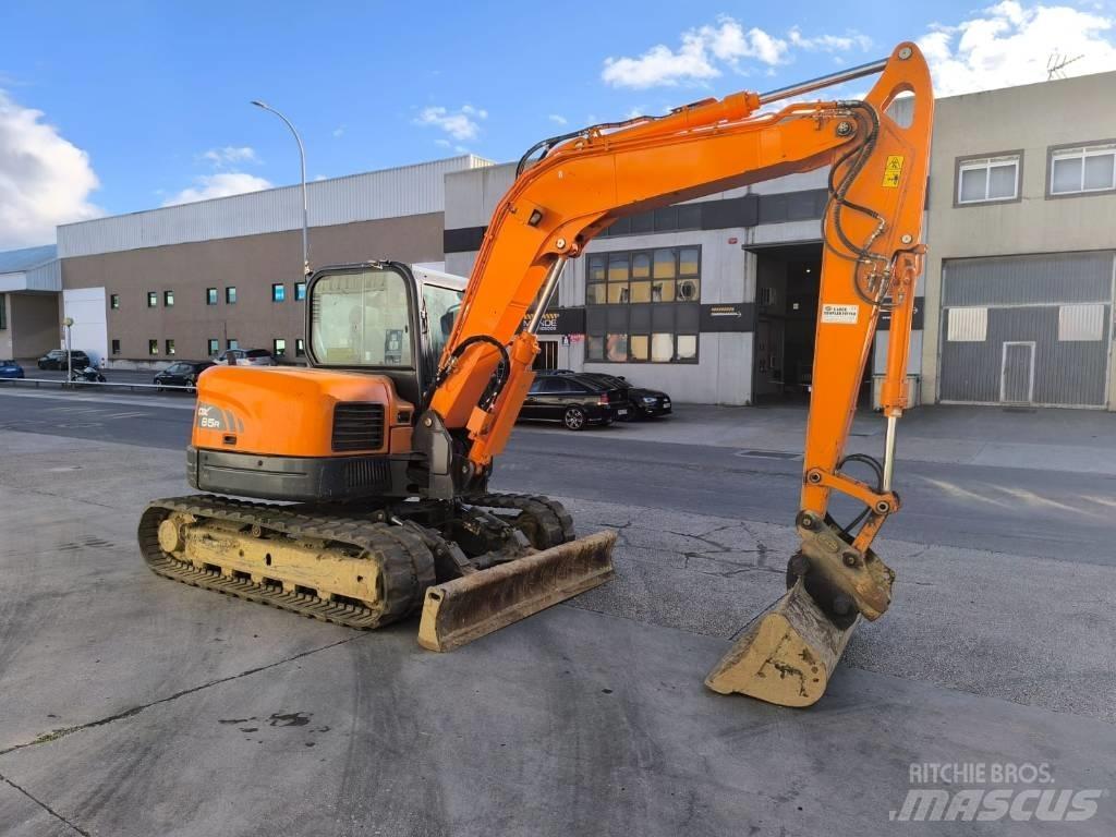 Doosan DX 85 R-3 Mini excavators  7t - 12t
