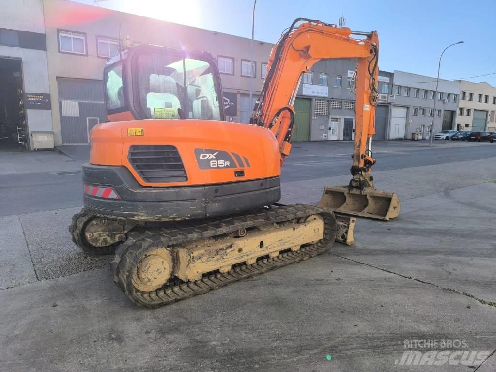 Doosan DX 85 R-3 Mini excavators  7t - 12t