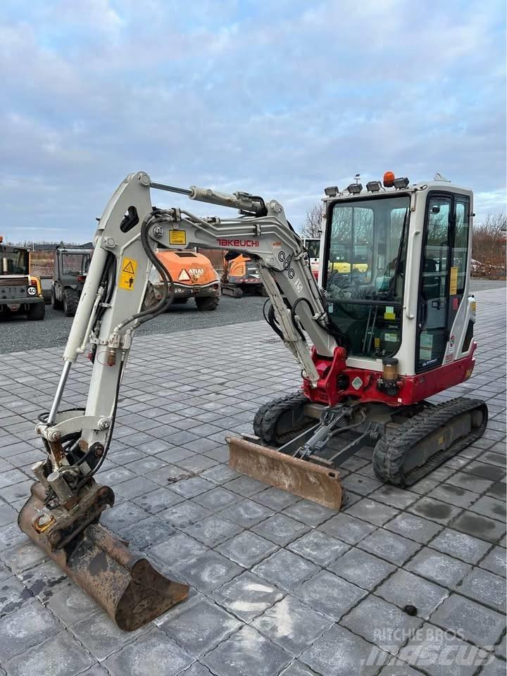 Takeuchi TB 225 Mini excavators < 7t (Mini diggers)
