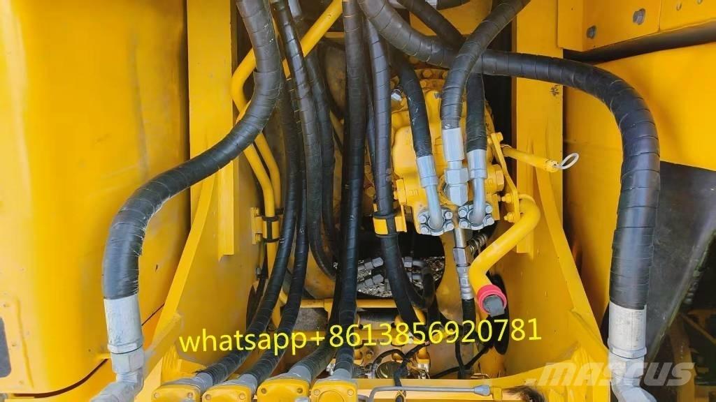 Komatsu PC 240-8 Mini excavators  7t - 12t