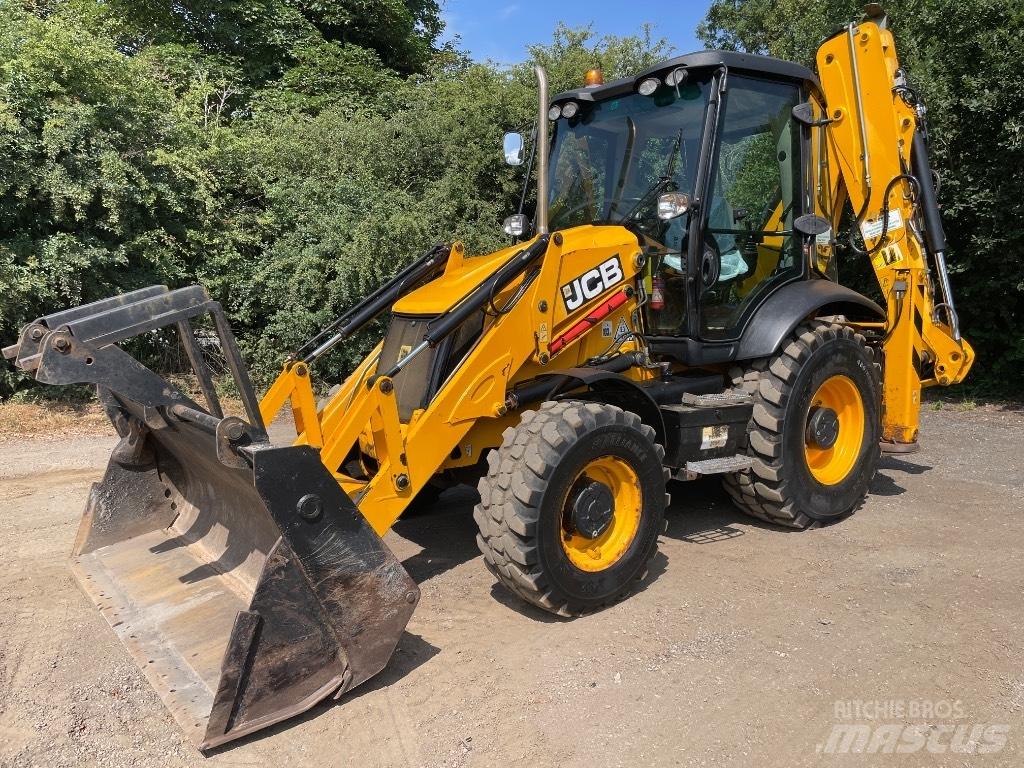 JCB 3 CX Backhoe