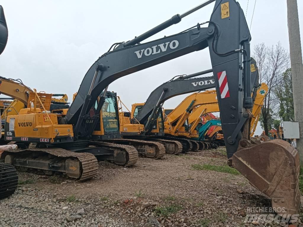 Volvo EC 210 Crawler excavators