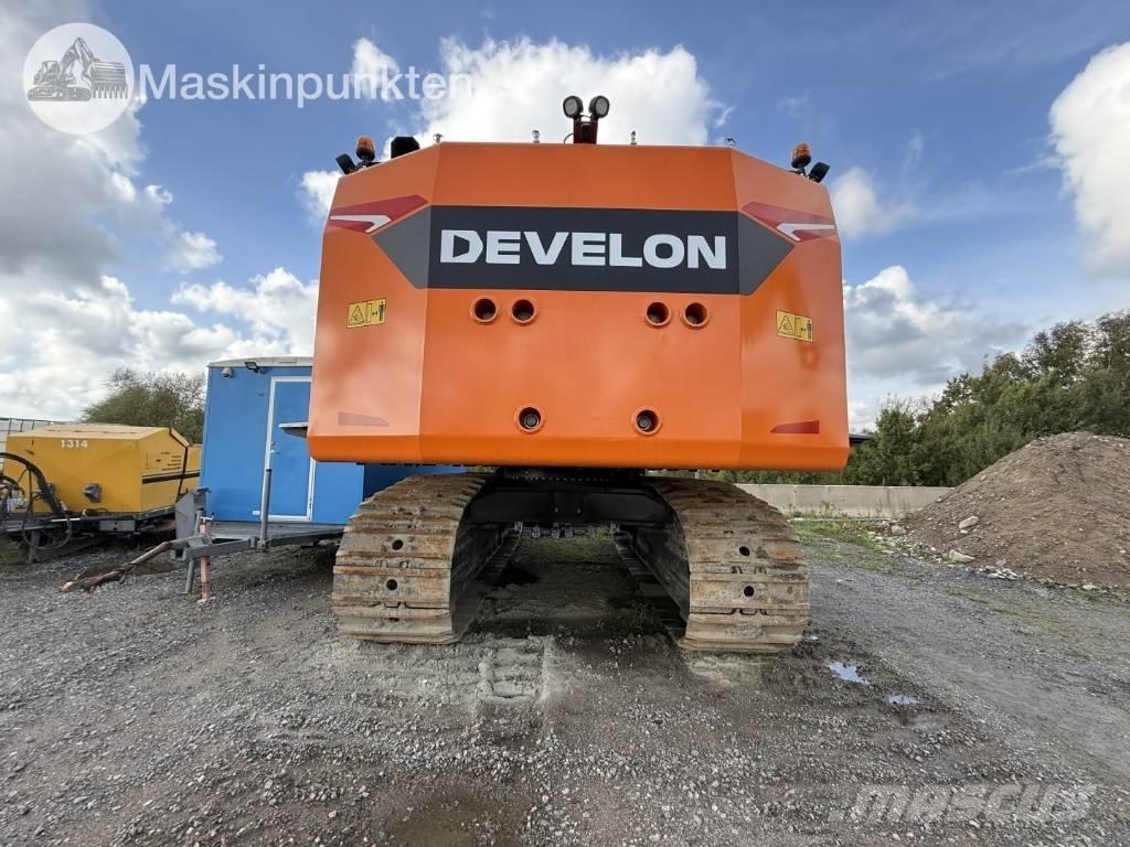 Develon 800 LC Crawler excavators