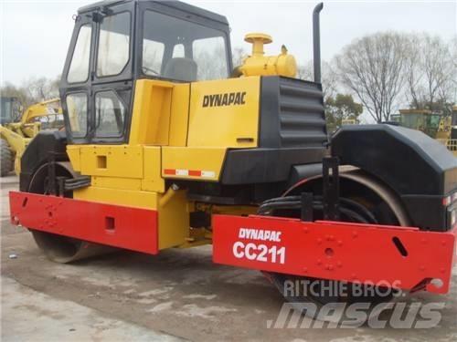 Dynapac CC 211 Twin drum rollers
