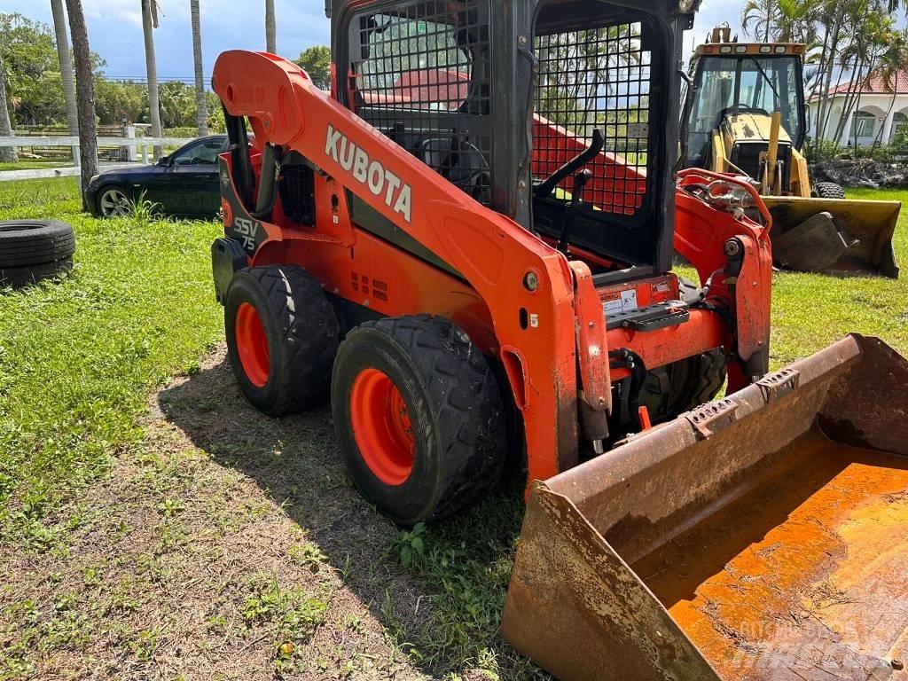 Kubota SSV 75 Skid steer loaders