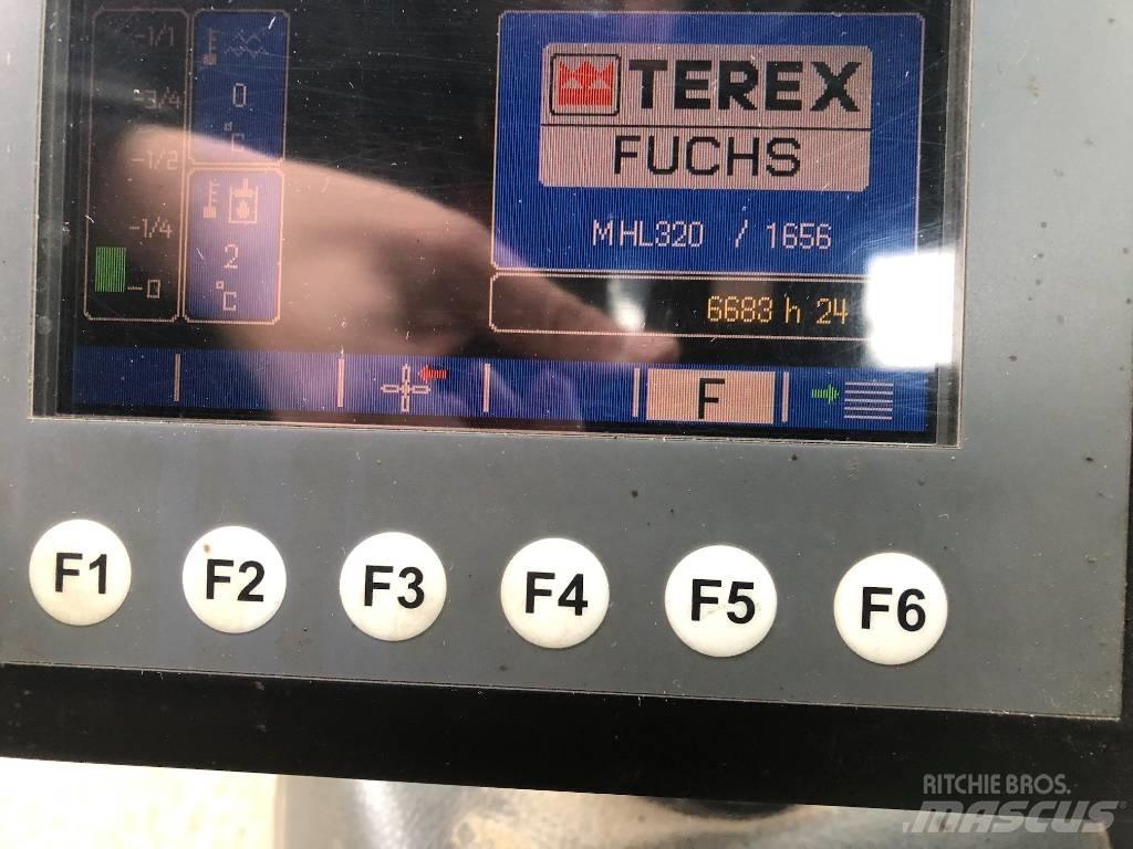 Fuchs MHL 320 Waste / industry handlers