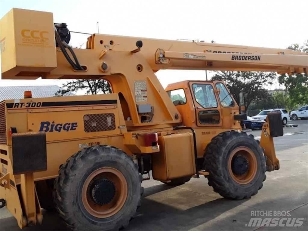 Broderson RT-300 Rough terrain cranes