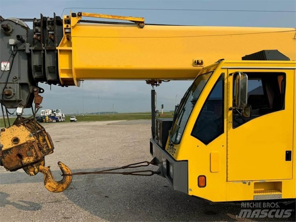 Grove TMS800E Track mounted cranes