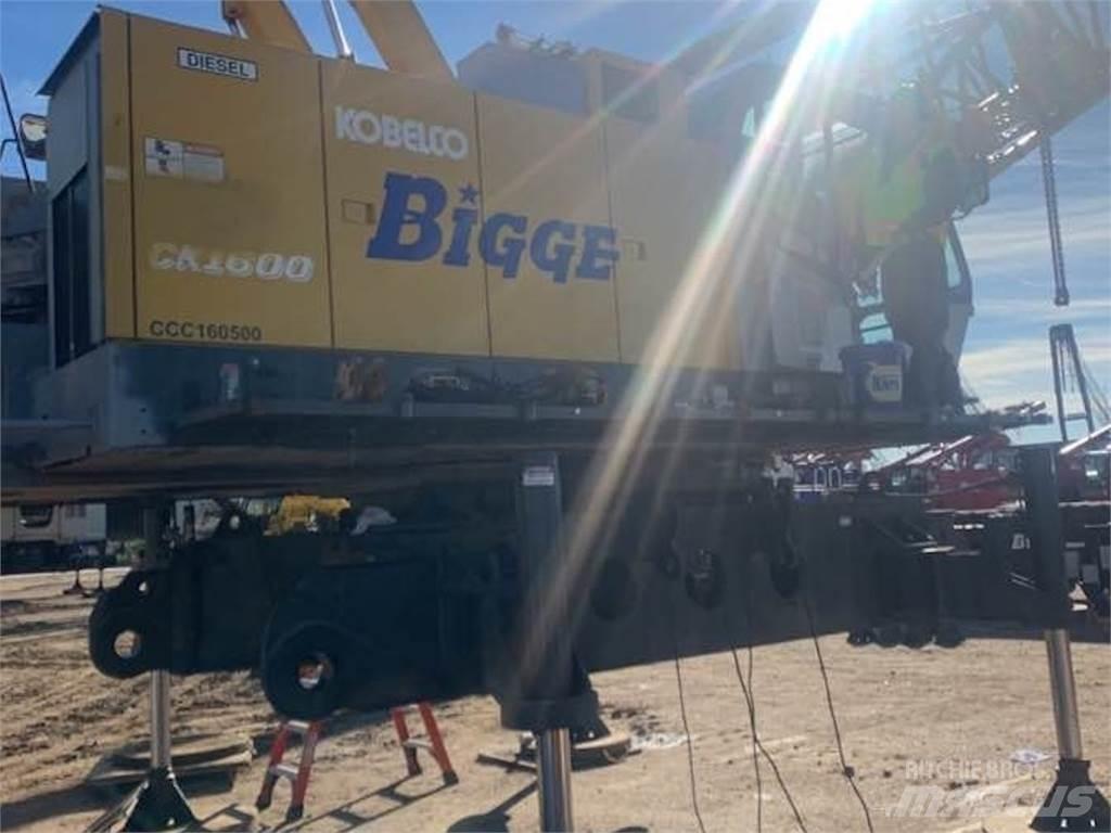 Kobelco CK1600 Track mounted cranes