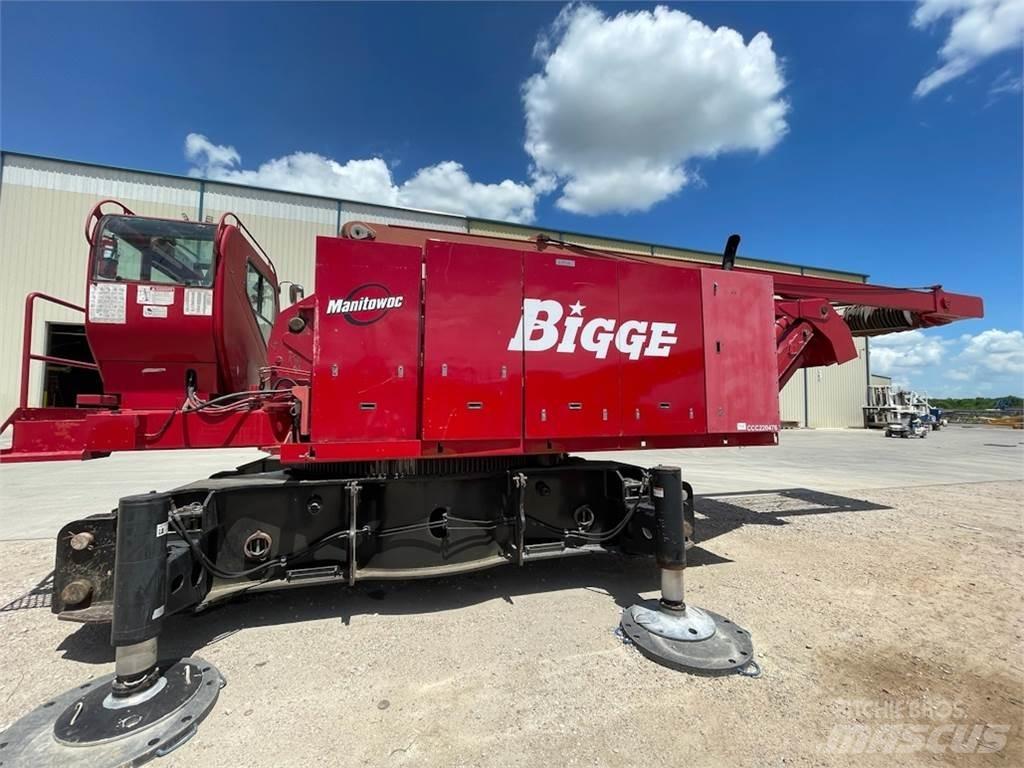 Manitowoc 14000 Track mounted cranes
