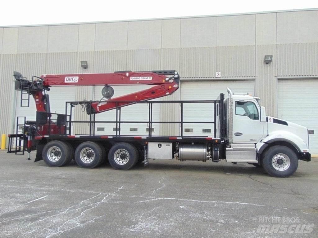 BIK FC-67 Truck mounted cranes
