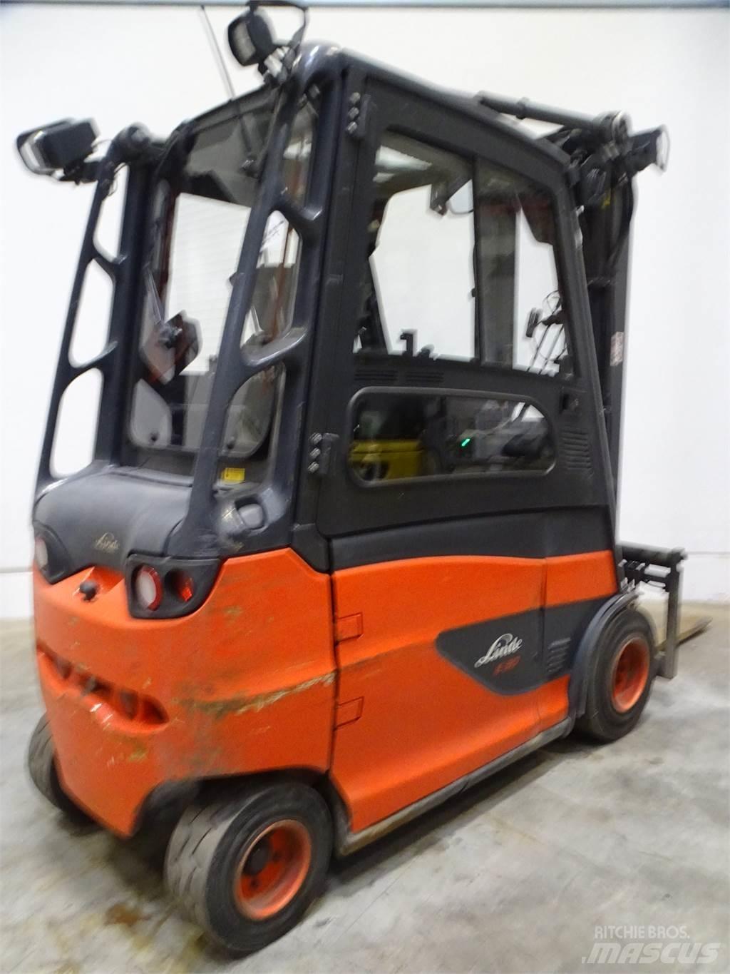 Linde E30HL Electric forklift trucks