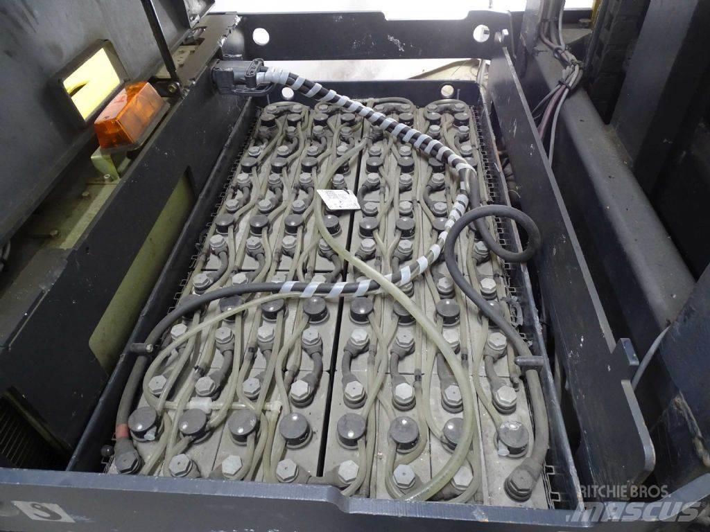 OM DUAL13-3 High lift order picker