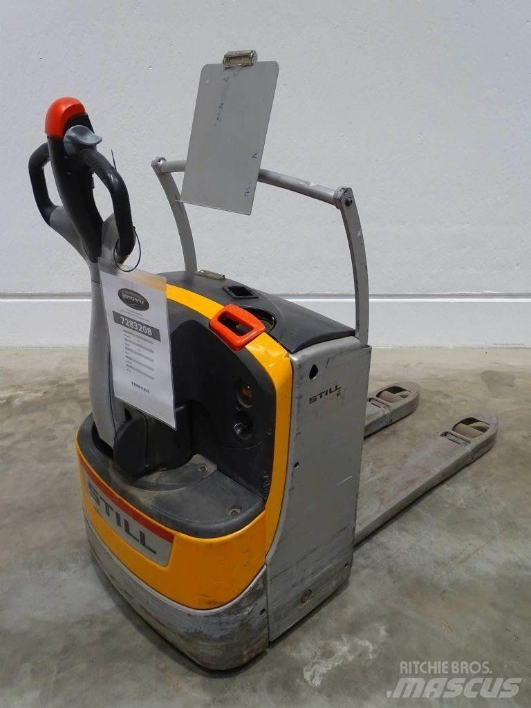 Still EXU16 Low lifter