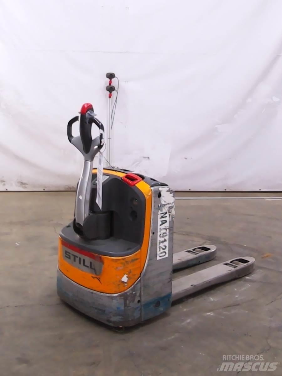 Still EXU16 Low lifter
