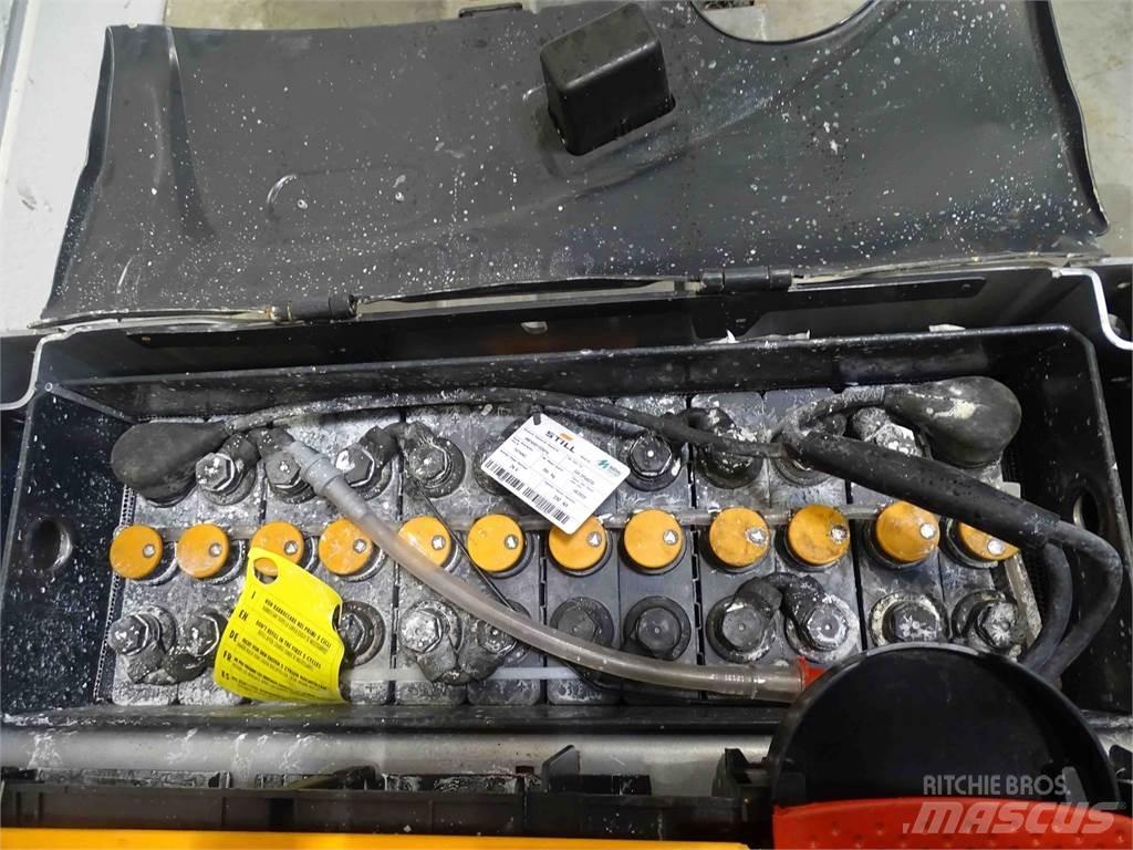 Still EXU16 Low lifter
