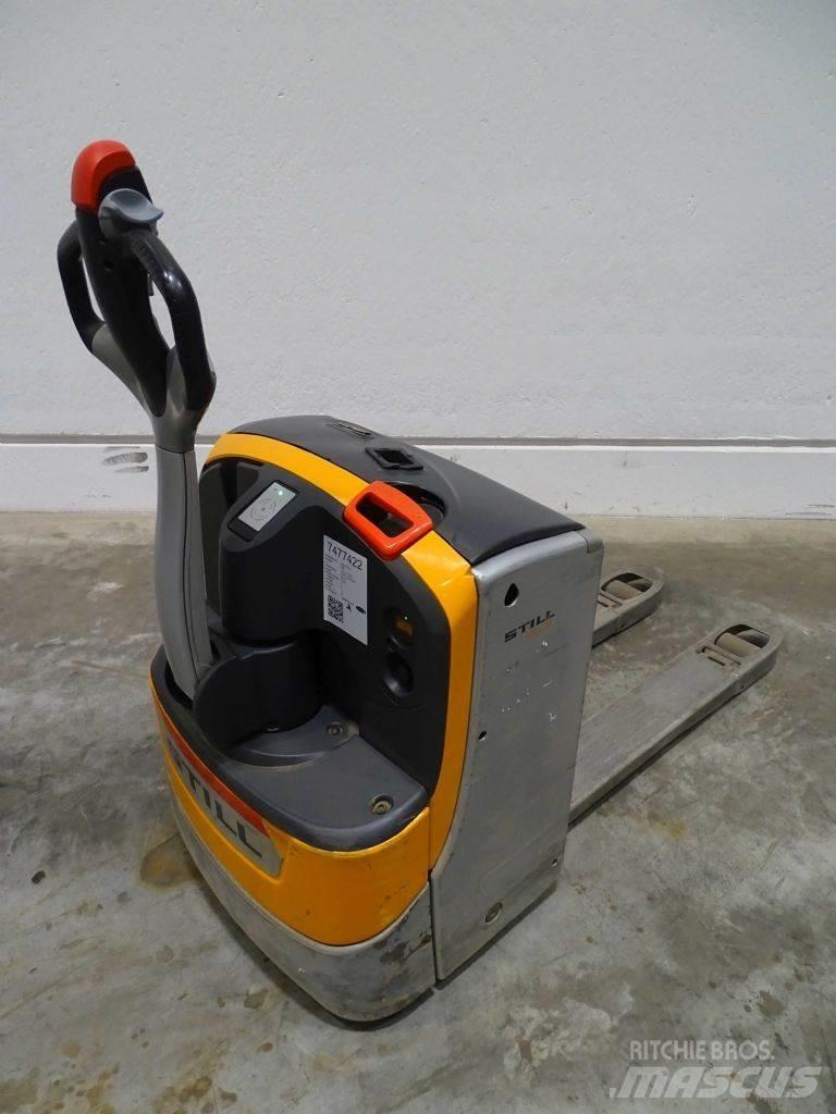 Still EXU16 Low lifter