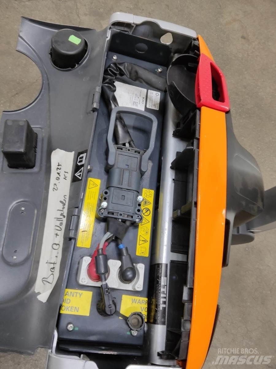 Still EXU16/LIION Low lifter