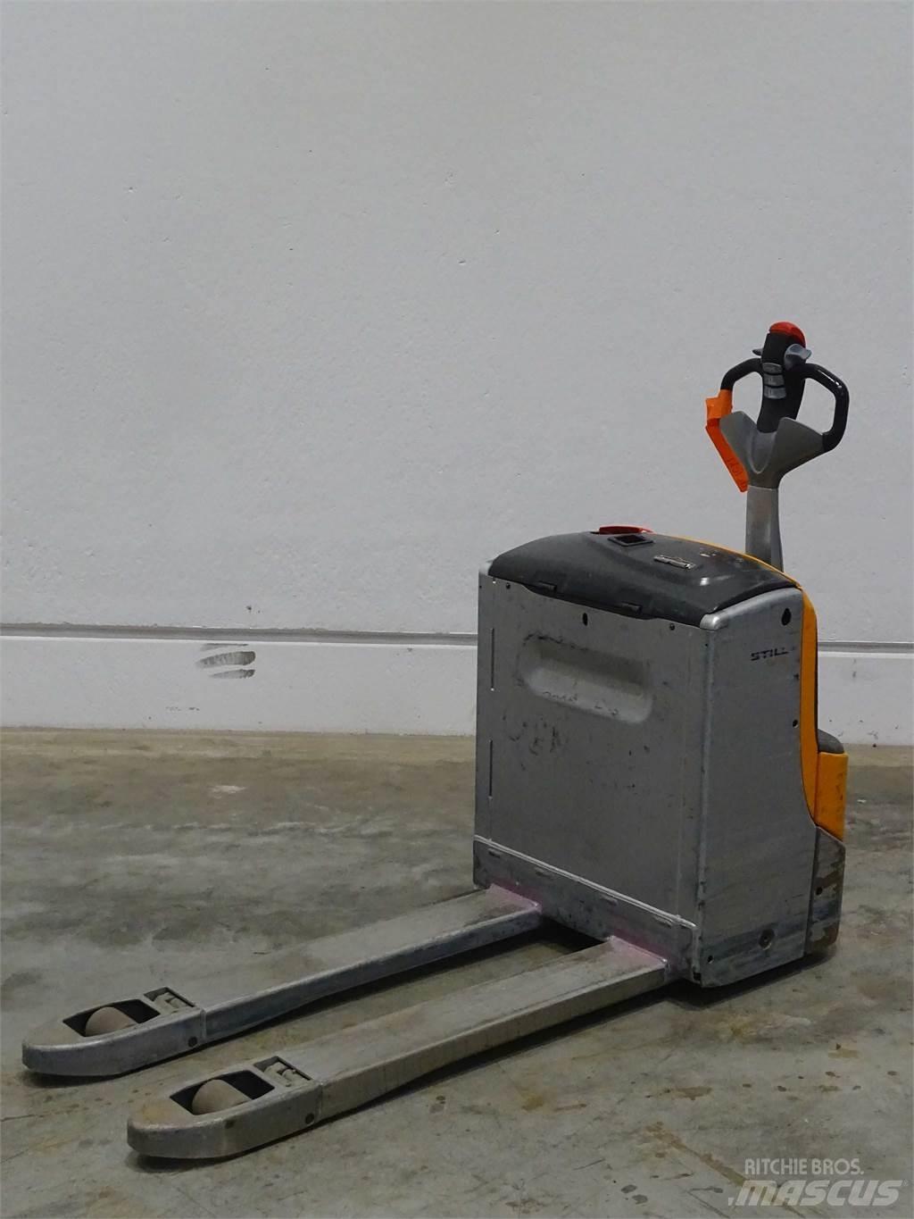 Still EXU16/LIION Low lifter